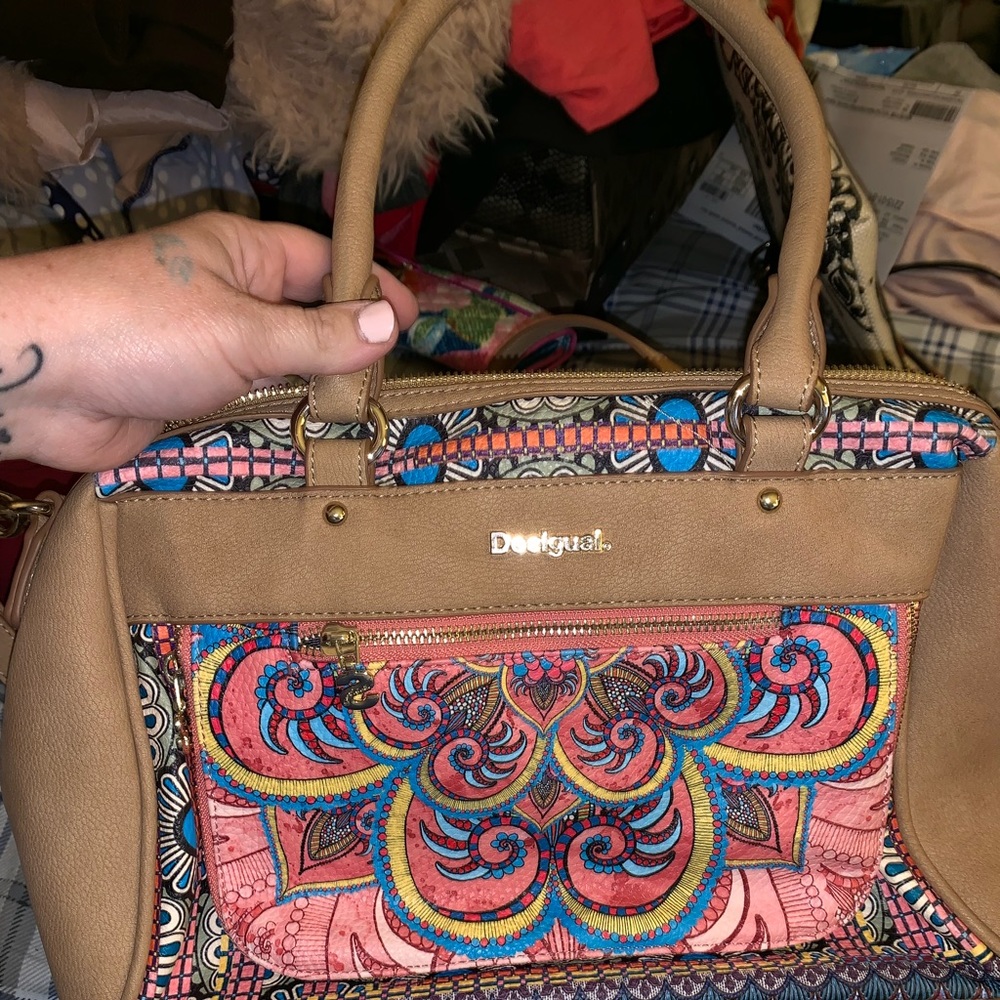 Designated shoulder/crossbody bag used